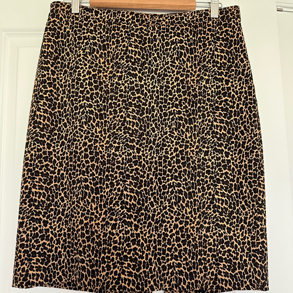 J Crew Leopard print skirt sz 10